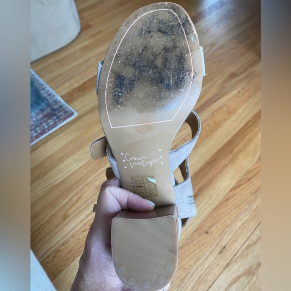 DSW • Crown Vintage Elsey Sandal - Picture 10 of 15